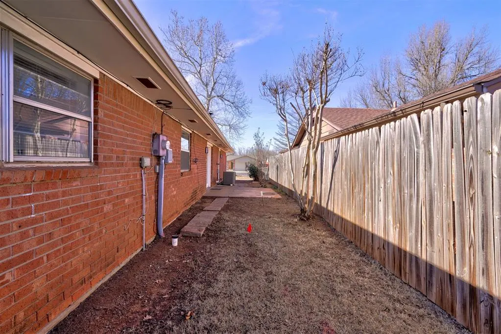 Photo 40 — 629 Parkhurst Terrace, Edmond, OK 73003