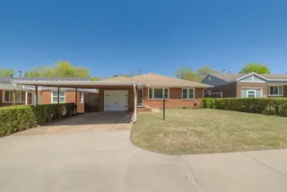 Sold home at 3945 NW 28th Street