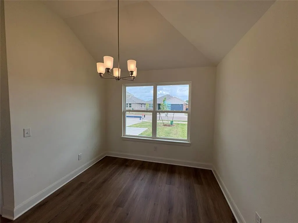 Photo 4 — 9109 Blackfork Lane, Oklahoma City, OK 73160