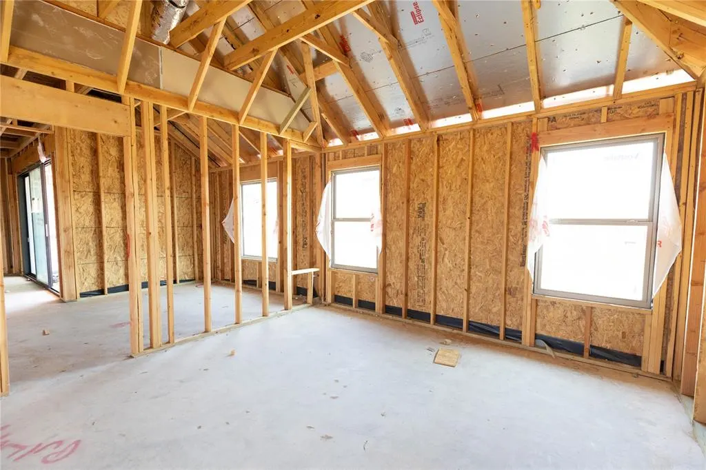 Photo 3 — 11105 NW 90th Street, Yukon, OK 73099