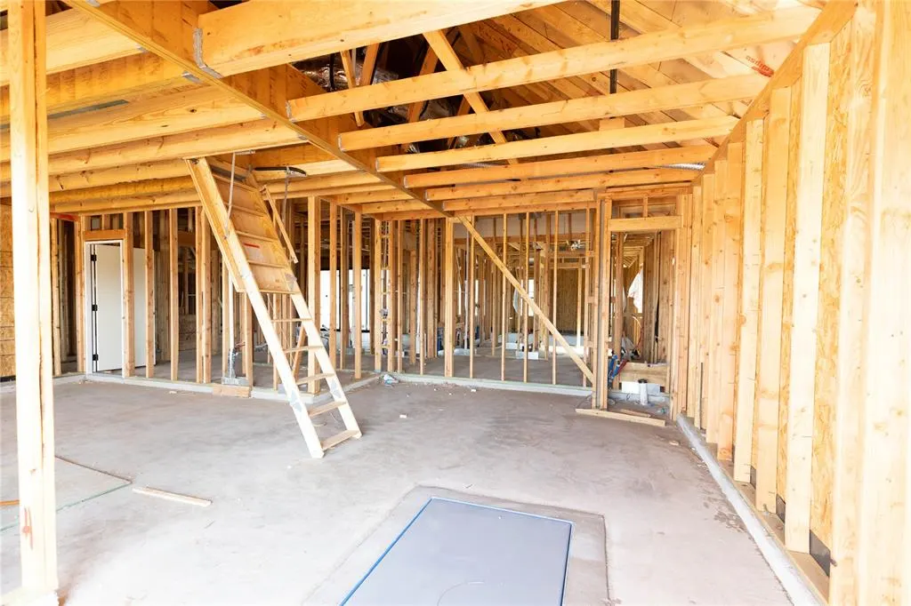 Photo 10 — 11105 NW 90th Street, Yukon, OK 73099