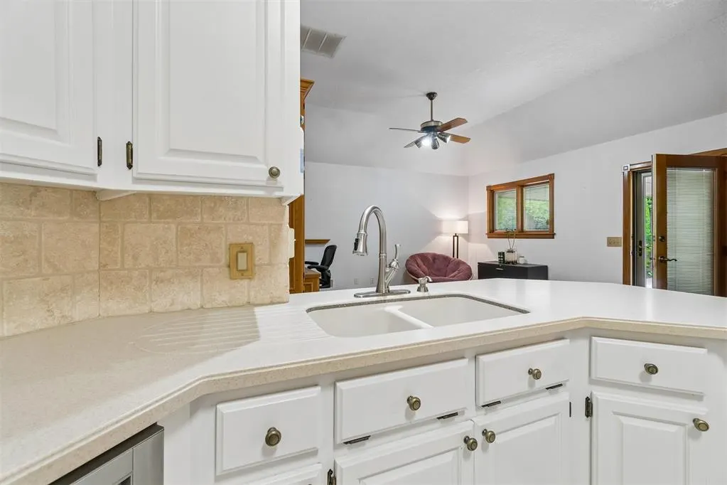 Photo 16 — 10421 SE 55th Street, Oklahoma City, OK 73150