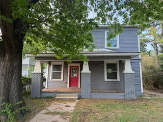 Sold home at 1441 NW 42nd Street