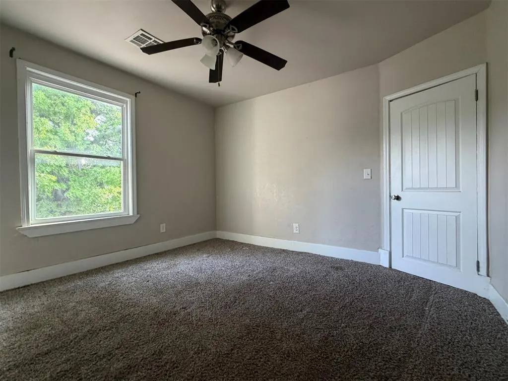 Photo 13 — 1441 NW 42nd Street, Oklahoma City, OK 73118
