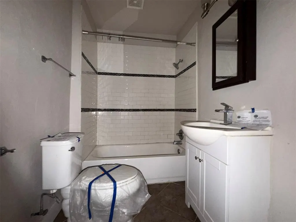 Photo 18 — 1441 NW 42nd Street, Oklahoma City, OK 73118