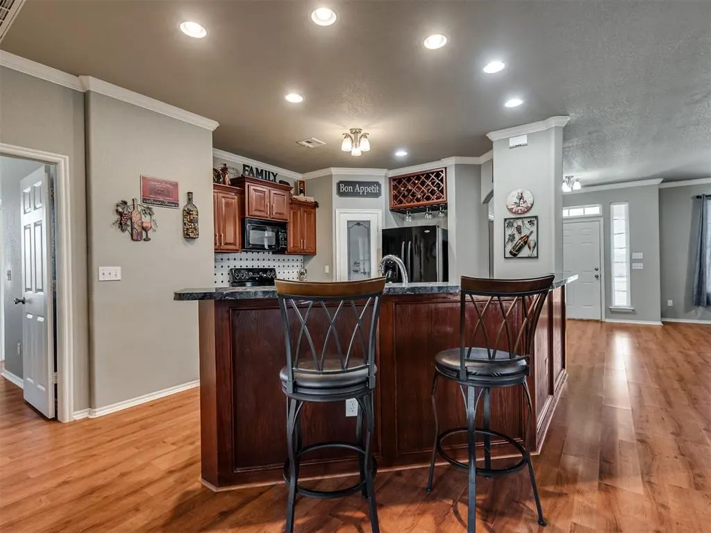 Photo 10 — 3325 Janet Lane, Harrah, OK 73045