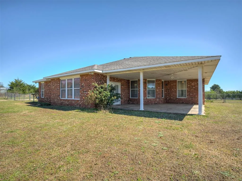Photo 37 — 3325 Janet Lane, Harrah, OK 73045