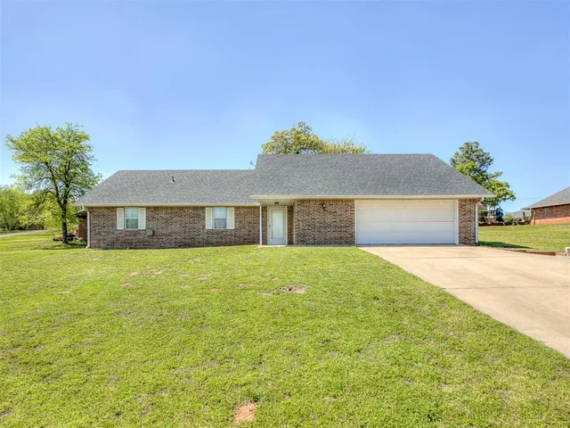 Front exterior — 105 Eldridge Avenue, Luther, OK 73054