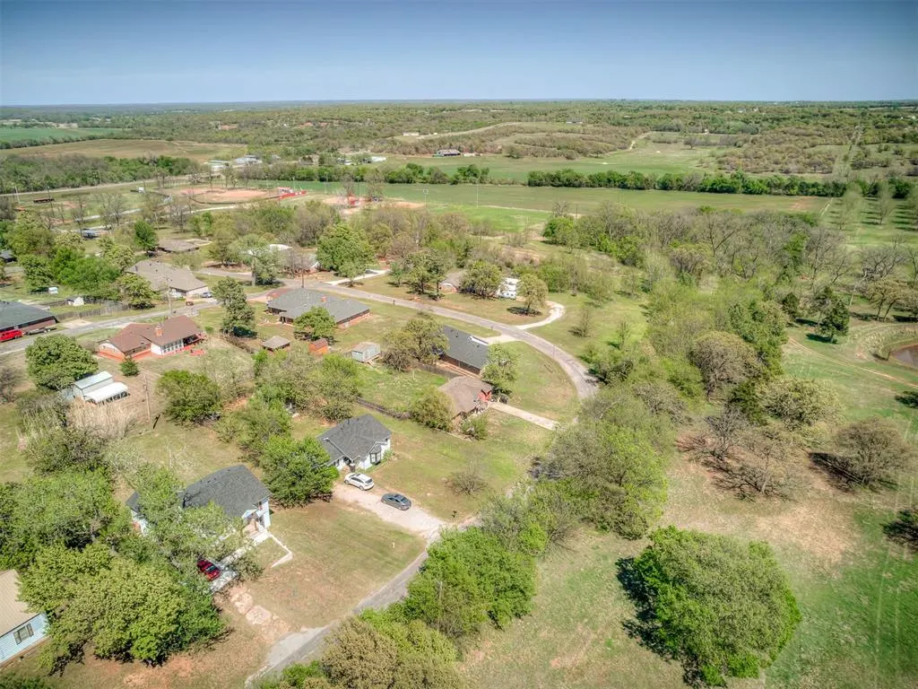 Photo 35 — 105 Eldridge Avenue, Luther, OK 73054