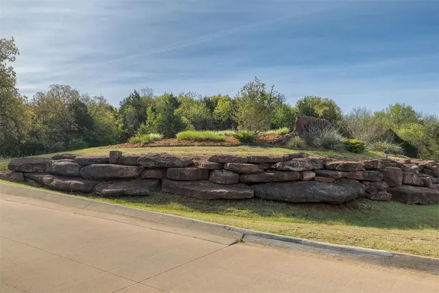Photo 2 — 20100 Rock Hollow Drive, Arcadia, OK 73007