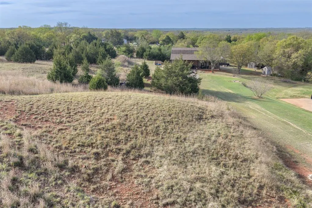 Photo 13 — 20100 Rock Hollow Drive, Arcadia, OK 73007