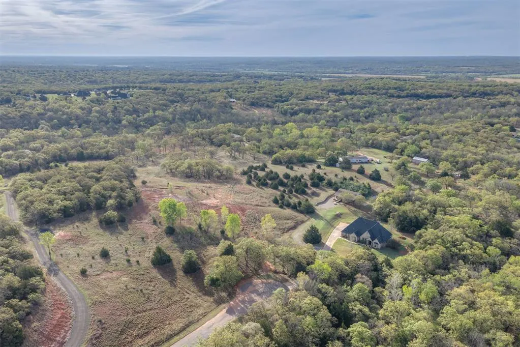 Photo 15 — 20100 Rock Hollow Drive, Arcadia, OK 73007