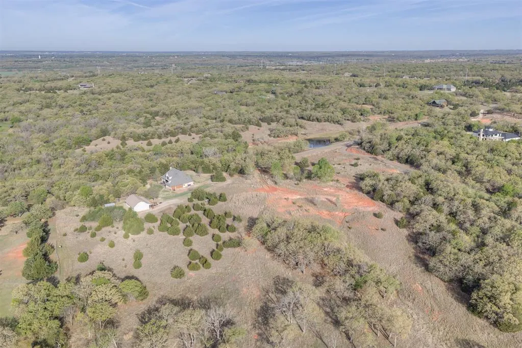 Photo 16 — 20100 Rock Hollow Drive, Arcadia, OK 73007