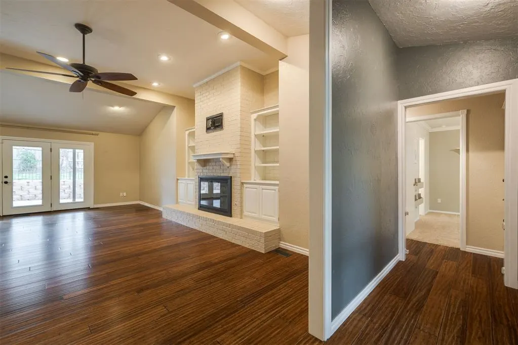 Photo 4 — 2108 Raintree Road, Edmond, OK 73013