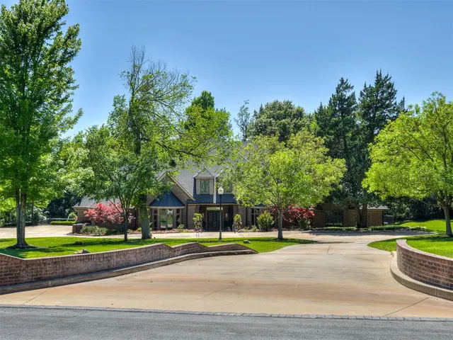 Photo 4 — 4004 Oakdale Farm Circle, Edmond, OK 73013