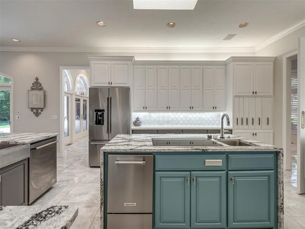 Photo 13 — 4004 Oakdale Farm Circle, Edmond, OK 73013