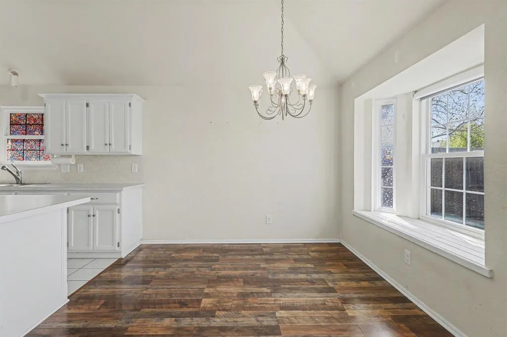 Photo 5 — 704 Tioga Circle, Norman, OK 73071