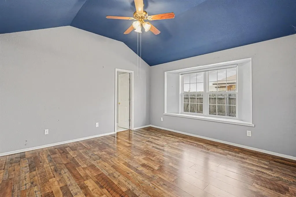 Photo 8 — 704 Tioga Circle, Norman, OK 73071