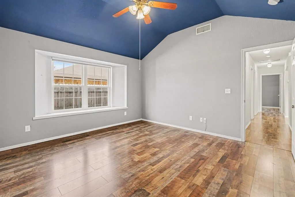 Photo 10 — 704 Tioga Circle, Norman, OK 73071