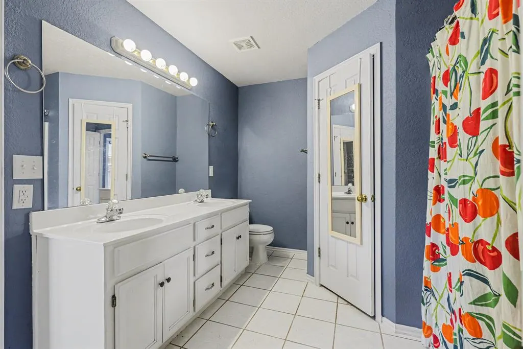 Photo 11 — 704 Tioga Circle, Norman, OK 73071
