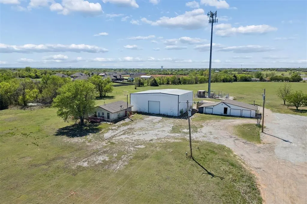 Front exterior — 11115 S Sunnylane Road, Oklahoma City, OK 73160