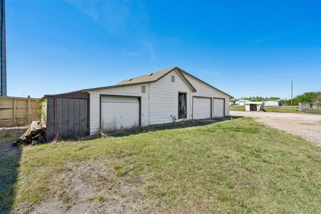 Photo 4 — 11115 S Sunnylane Road, Oklahoma City, OK 73160
