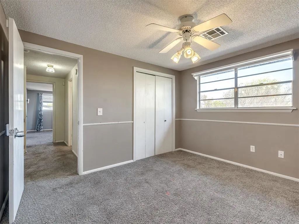 Photo 15 — 8033 NW 31st Street, Bethany, OK 73008