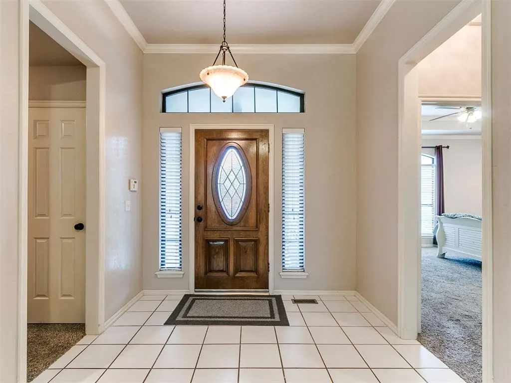 Photo 4 — 1300 Brixton Road, Edmond, OK 73034