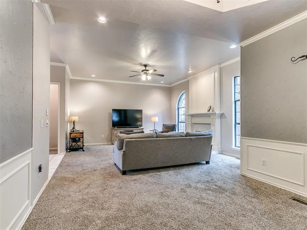 Photo 9 — 1300 Brixton Road, Edmond, OK 73034