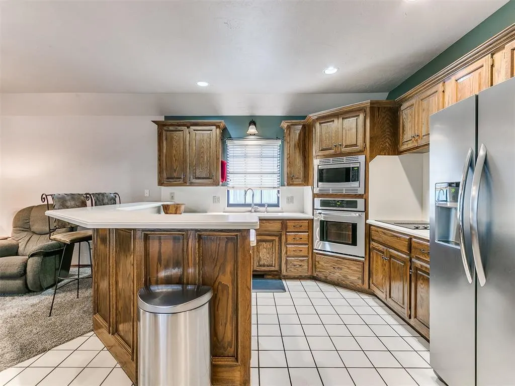 Photo 13 — 1300 Brixton Road, Edmond, OK 73034