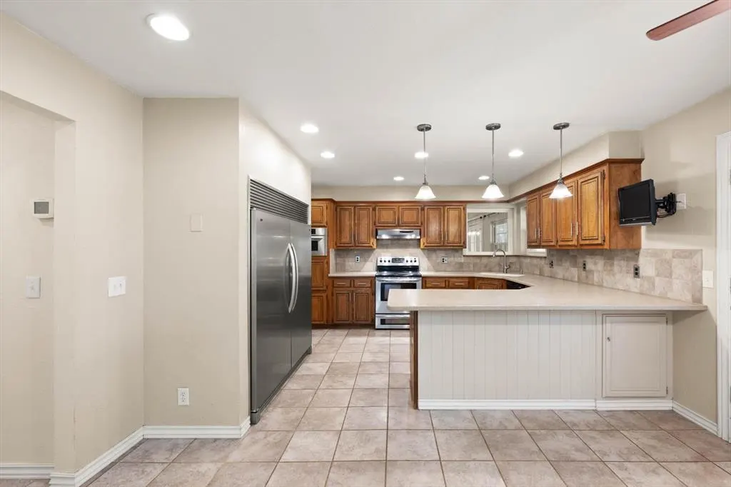 Photo 11 — 8404 Blackberry Ridge, Edmond, OK 73034