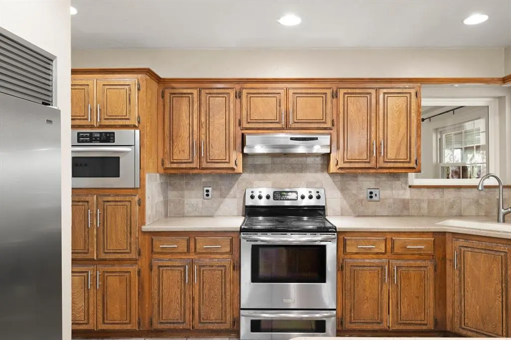 Photo 12 — 8404 Blackberry Ridge, Edmond, OK 73034