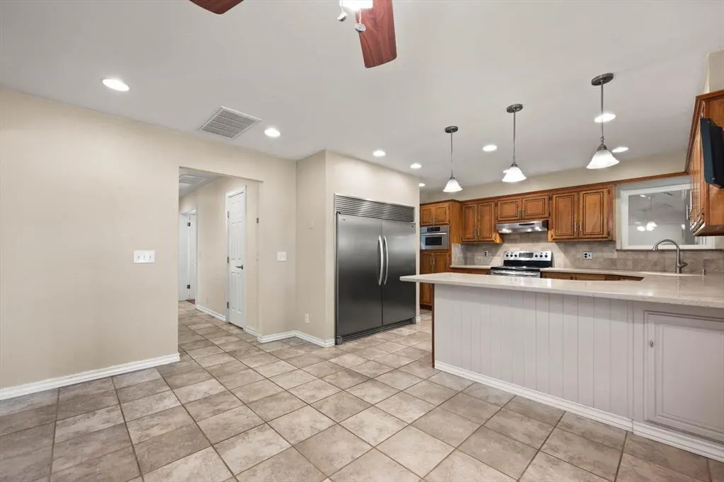 Photo 16 — 8404 Blackberry Ridge, Edmond, OK 73034