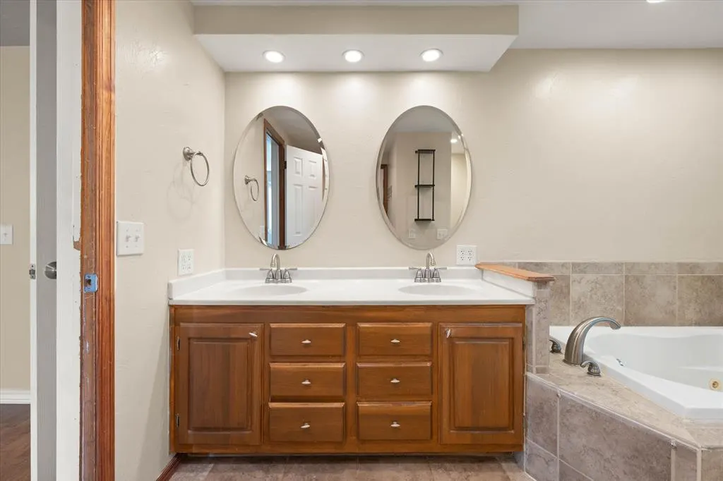 Photo 29 — 8404 Blackberry Ridge, Edmond, OK 73034