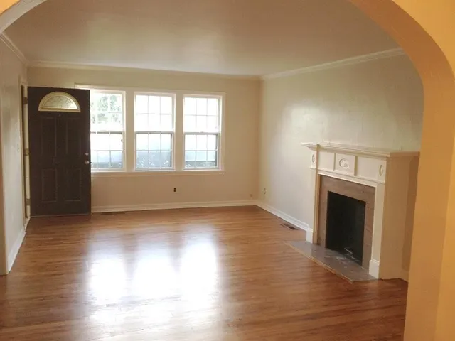 Photo 5 — 839 NW 36th Terrace, Oklahoma City, OK 73118