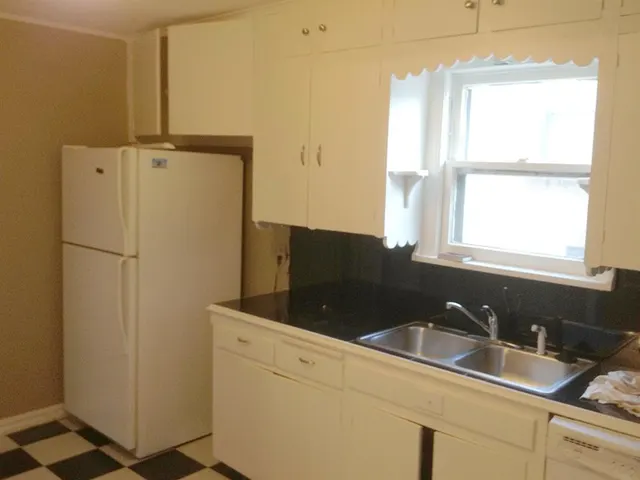 Photo 8 — 839 NW 36th Terrace, Oklahoma City, OK 73118