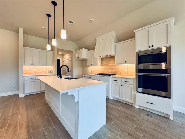 Photo 7 — 10173 NW 100th Street, Yukon, OK 73099