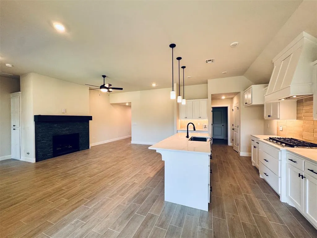 Photo 8 — 10173 NW 100th Street, Yukon, OK 73099