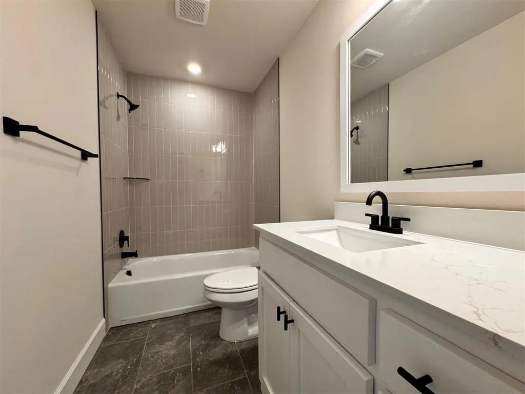 Photo 20 — 10173 NW 100th Street, Yukon, OK 73099