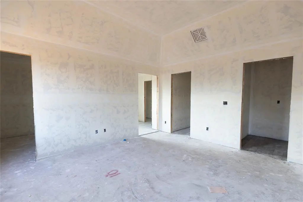Photo 4 — 11113 NW 90th Street, Yukon, OK 73099