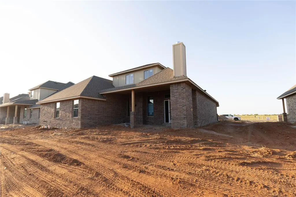 Photo 21 — 11113 NW 90th Street, Yukon, OK 73099
