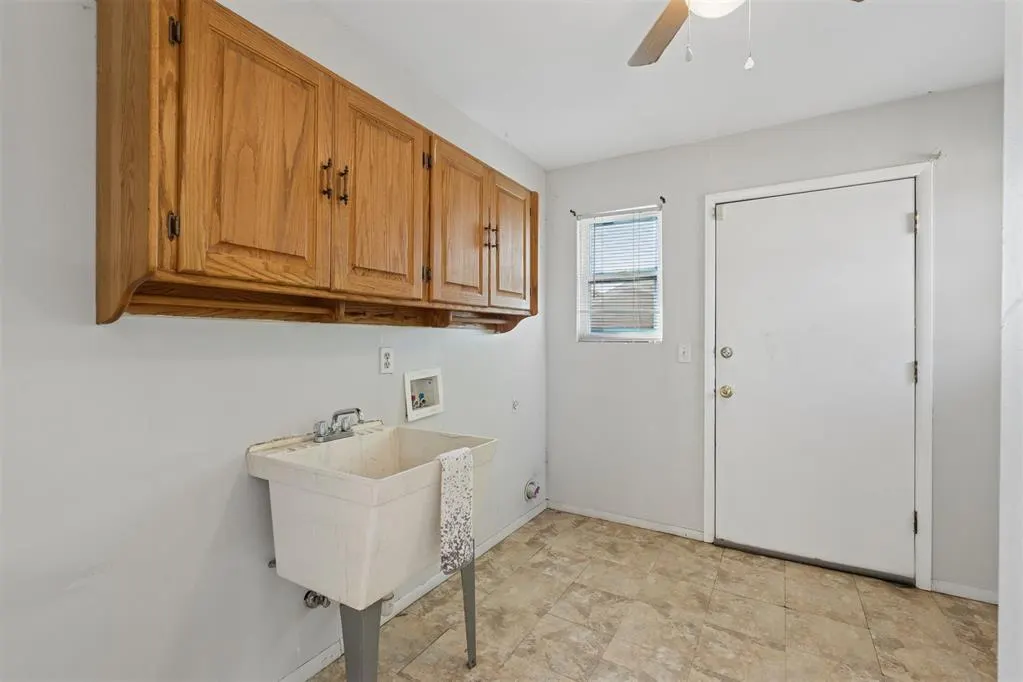 Photo 16 — 1102 Fenwick Place, Nichols Hills, OK 73116