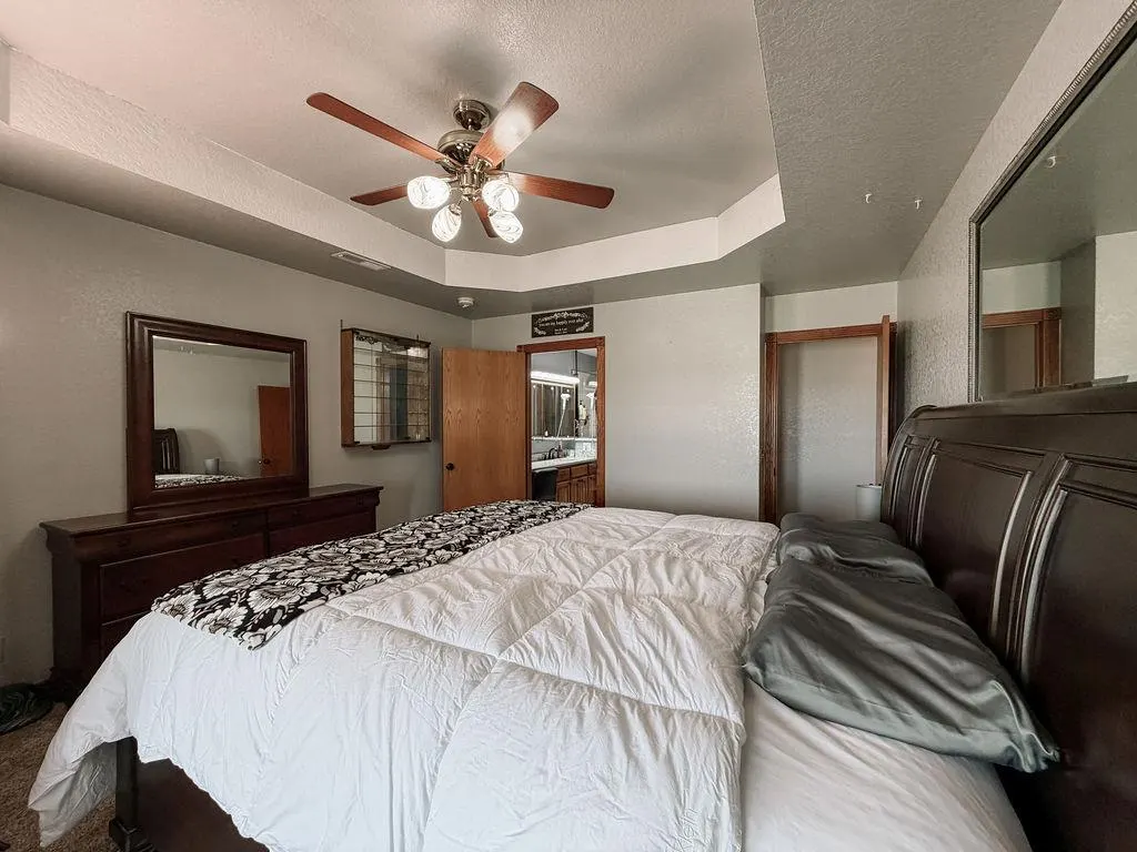 Photo 20 — 1024 N Marion Avenue, Hinton, OK 73047