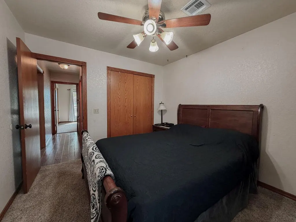 Photo 27 — 1024 N Marion Avenue, Hinton, OK 73047