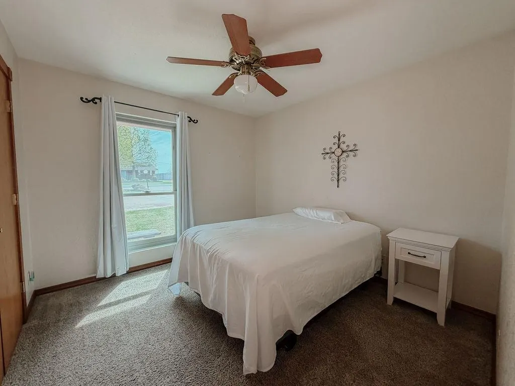 Photo 30 — 1024 N Marion Avenue, Hinton, OK 73047