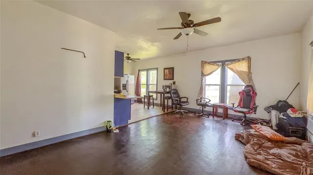 Photo 7 — 411 NE Avenue B Avenue, Idabel, OK 74745