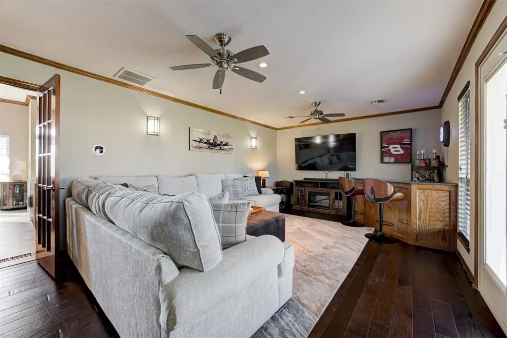 Photo 9 — 9515 Lake Drive, Piedmont, OK 73078