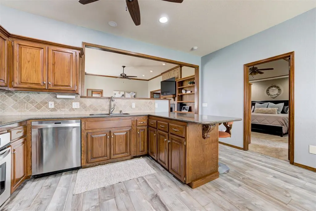 Photo 14 — 9515 Lake Drive, Piedmont, OK 73078