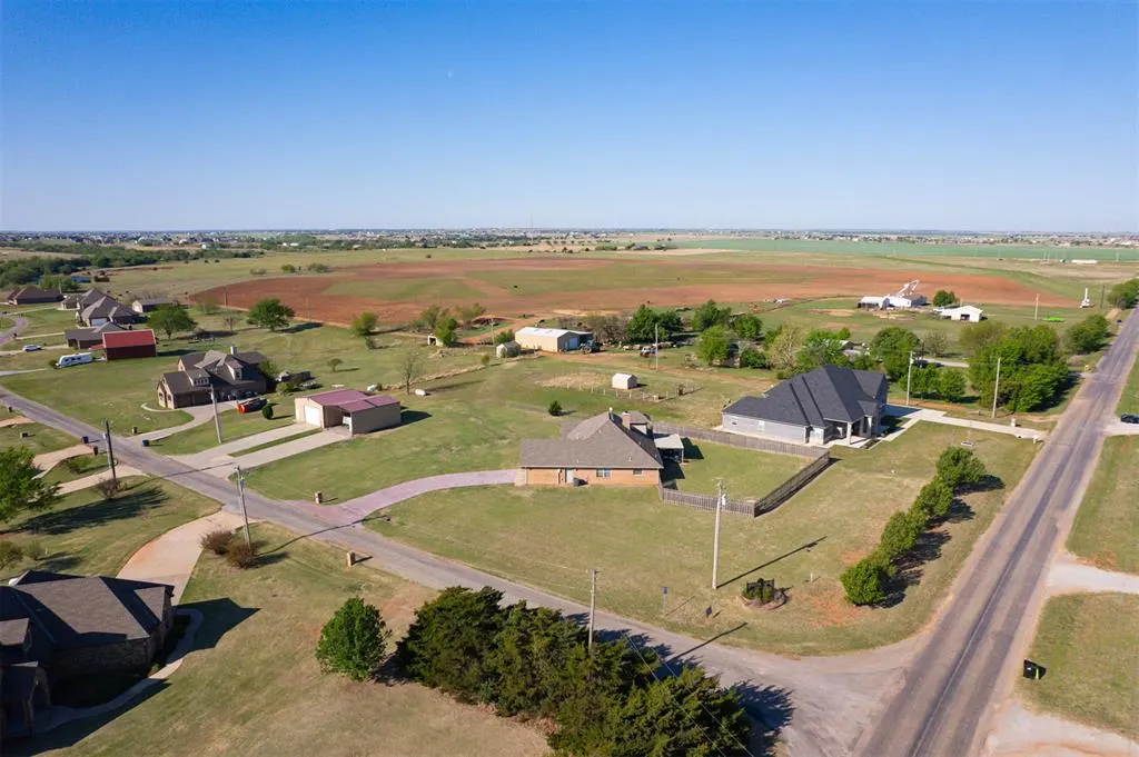 Photo 39 — 9515 Lake Drive, Piedmont, OK 73078