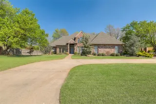 Sold home at 1009 Glenridge Drive